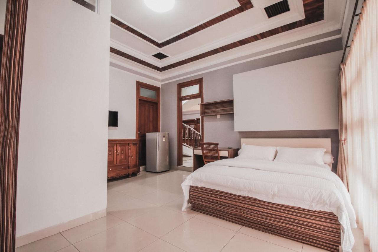 Stay Inn Pasteur Bandung, Husein Sastranegara Airport Ngoại thất bức ảnh